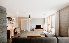 StrandBerg's Stadt Chalet